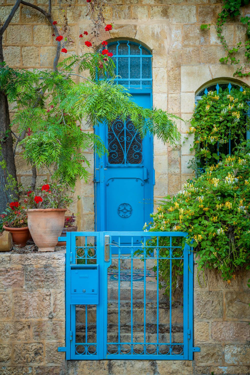 Blue Door, Old City